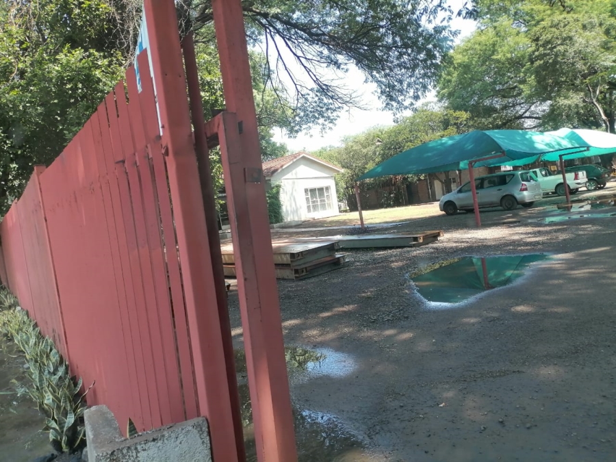 Commercial Property for Sale in Waterval East North West